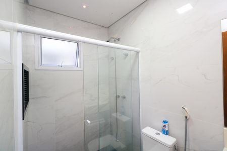 Casa para alugar com 400m², 3 quartos e 5 vagas Casa para alugar com 400m², 3 quartos e 5 vagasBanheiro da Suíte 3