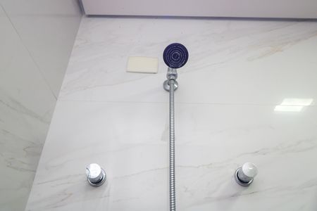 Casa para alugar com 400m², 3 quartos e 5 vagas Casa para alugar com 400m², 3 quartos e 5 vagasBanheiro da Suíte 3
