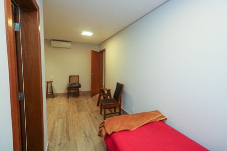 Casa para alugar com 400m², 3 quartos e 5 vagas Casa para alugar com 400m², 3 quartos e 5 vagasSuíte 3