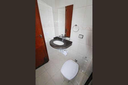 Banheiro 2 de casa para alugar com 3 quartos, 117m² em Jardim Alvorada, São José dos Campos