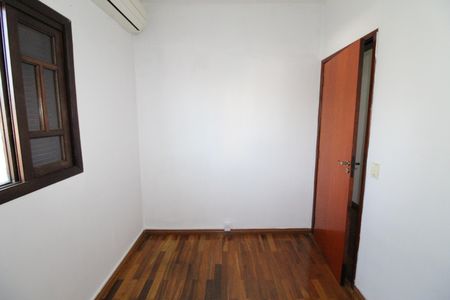 Casa para alugar com 117m², 3 quartos e 2 vagasQuarto 2