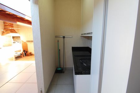Área de Serviço de casa para alugar com 3 quartos, 117m² em Jardim Alvorada, São José dos Campos