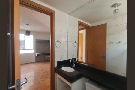 Banheiro de apartamento para alugar com 2 quartos, 46m² em Água Chata, Guarulhos