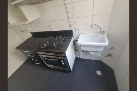 Cozinha de apartamento para alugar com 2 quartos, 46m² em Água Chata, Guarulhos