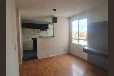Sala de apartamento para alugar com 2 quartos, 46m² em Água Chata, Guarulhos