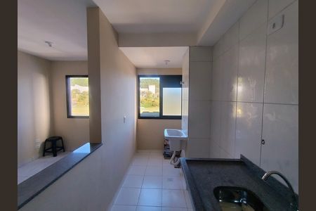 Cozinha e Área de Serviço de apartamento para alugar com 2 quartos, 52m² em Jardim Silvina, São Bernardo do Campo