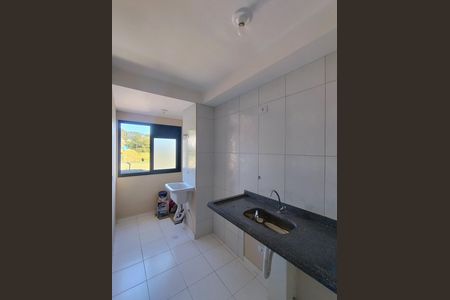Apartamento para alugar com 52m², 2 quartos e 1 vaga Apartamento para alugar com 52m², 2 quartos e 1 vagaCozinha e Área de Serviço