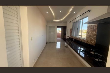 Cozinha de casa para alugar com 2 quartos, 110m² em Vila Fidalgo, São Paulo