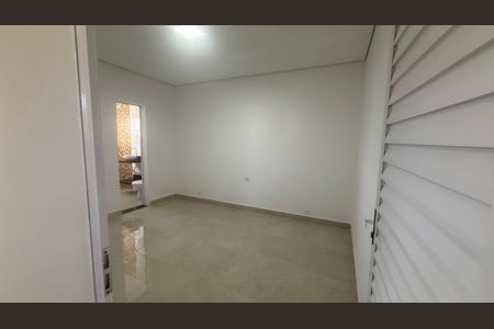 Quarto de casa para alugar com 2 quartos, 110m² em Vila Fidalgo, São Paulo