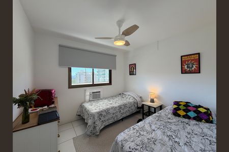 Quarto  de apartamento à venda com 3 quartos, 83m² em Barra Olímpica, Rio de Janeiro