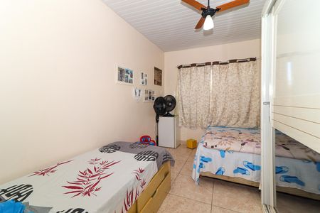 Casa à venda com 240m², 2 quartos e 5 vagas