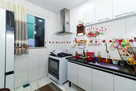 Casa à venda com 240m², 2 quartos e 5 vagas