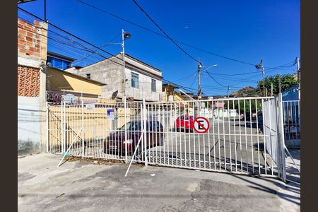 Casa à venda com 240m², 2 quartos e 5 vagas