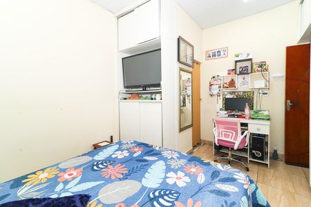 Casa à venda com 240m², 2 quartos e 5 vagas