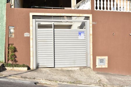 portao com placa de casa à venda com 3 quartos, 250m² em Vila Nambi, Jundiaí