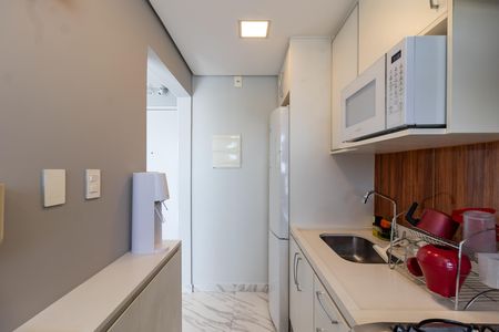 Cozinha de apartamento à venda com 2 quartos, 48m² em Barra Funda, São Paulo