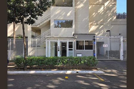 Apartamento à venda com 48m², 2 quartos e 1 vaga Apartamento à venda com 48m², 2 quartos e 1 vagaFachada