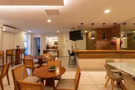 Apartamento à venda com 48m², 2 quartos e 1 vaga Apartamento à venda com 48m², 2 quartos e 1 vagaSalão de Festas