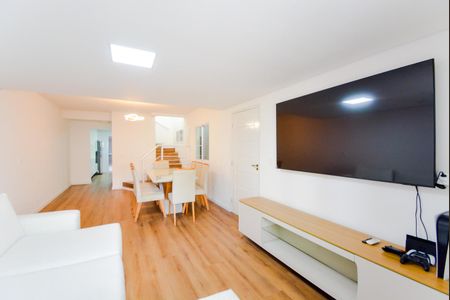 Sala de casa de condomínio à venda com 3 quartos, 132m² em Vila Rosalia, Guarulhos