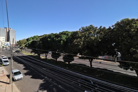 Vista de apartamento para alugar com 2 quartos, 120m² em Cazeca, Uberlândia