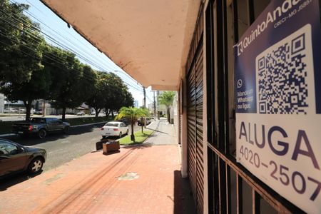 Plaquinha de apartamento para alugar com 2 quartos, 120m² em Cazeca, Uberlândia