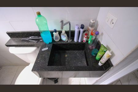 Banheiro de casa para alugar com 2 quartos, 60m² em Jardim Alto Alegre (sao Rafael), São Paulo