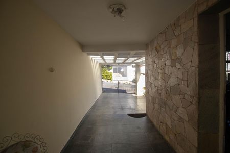Garagem de casa à venda com 4 quartos, 154m² em Jardim Virginia Bianca, São Paulo