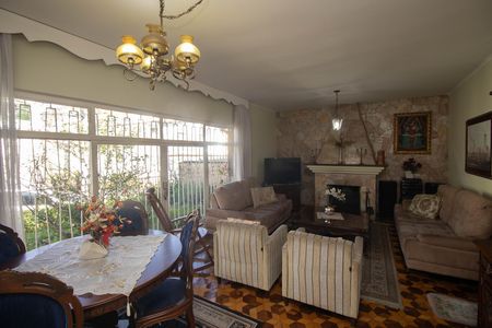 Casa à venda com 4 quartos, 154m² em Jardim Virginia Bianca, São Paulo
