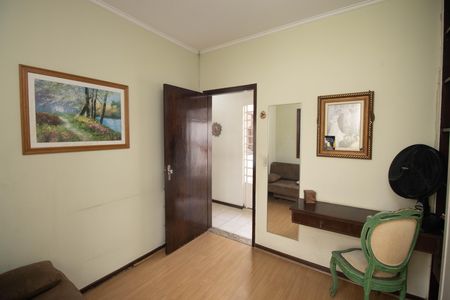 Quarto 3 de casa à venda com 4 quartos, 154m² em Jardim Virginia Bianca, São Paulo