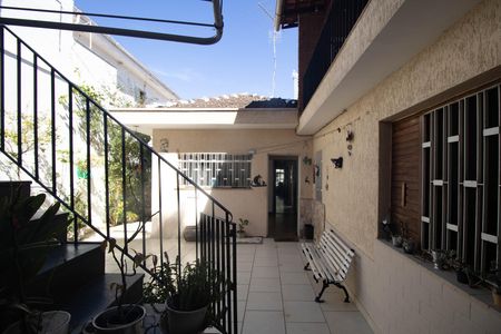 Quintal de casa à venda com 4 quartos, 154m² em Jardim Virginia Bianca, São Paulo