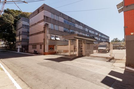 Fachada de apartamento para alugar com 3 quartos, 75m² em Guapira, São Paulo