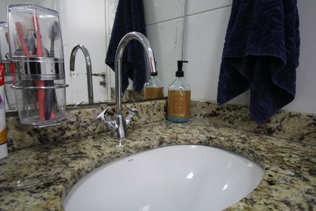 Apartamento à venda com 84m², 3 quartos e 2 vagasBanheiro Suíte 2