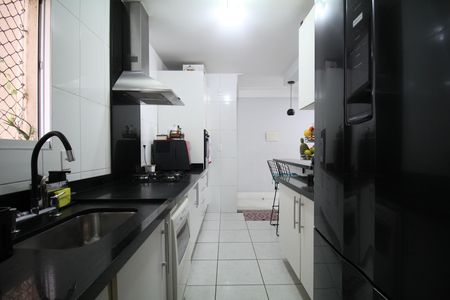 Apartamento à venda com 84m², 3 quartos e 2 vagasCozinha - Armários