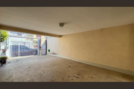 Garagem de casa para alugar com 3 quartos, 233m² em Brooklin, São Paulo