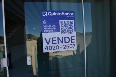 Placa Instalada de casa à venda com 3 quartos, 70m² em Vila Valqueire, Rio de Janeiro