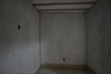 Quarto 2 de casa à venda com 3 quartos, 70m² em Vila Valqueire, Rio de Janeiro