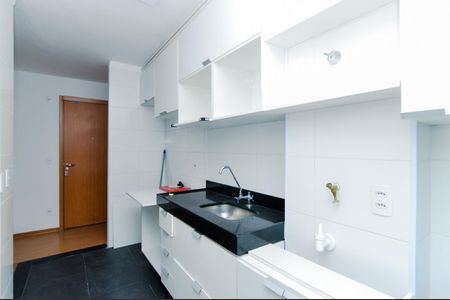 Cozinha de apartamento para alugar com 2 quartos, 43m² em Jardim Rosa de Franca, Guarulhos