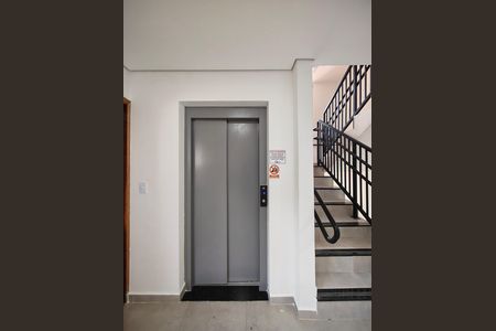 Área comum - Elevador de apartamento à venda com 2 quartos, 46m² em Parque da Vila Prudente, São Paulo