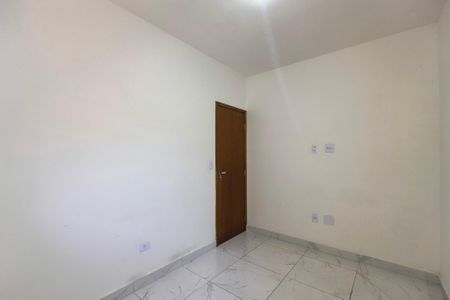 Casa de condomínio para alugar com 51m², 2 quartos e 1 vaga