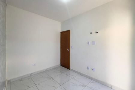 Casa de condomínio para alugar com 51m², 2 quartos e 1 vaga