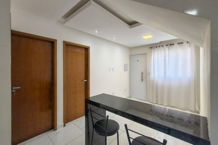 Casa de condomínio para alugar com 51m², 2 quartos e 1 vaga