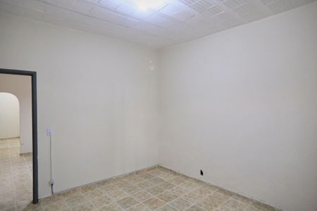 Casa para alugar com 80m², 2 quartos e sem vaga Casa para alugar com 80m², 2 quartos e sem vagaQuarto