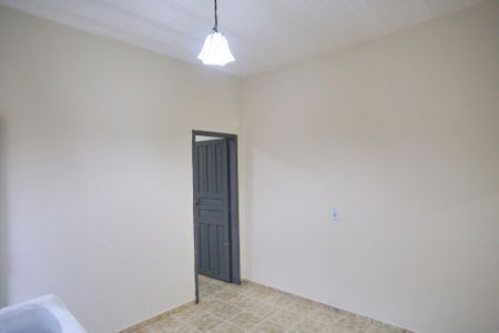Casa para alugar com 80m², 2 quartos e sem vaga Casa para alugar com 80m², 2 quartos e sem vagaSala