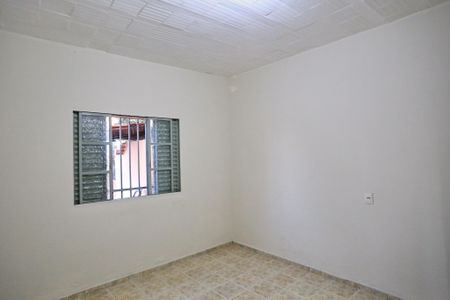 Quarto de casa para alugar com 2 quartos, 80m² em Concórdia, Belo Horizonte