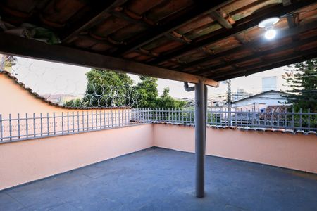 Área externa de casa para alugar com 2 quartos, 60m² em Concórdia, Belo Horizonte