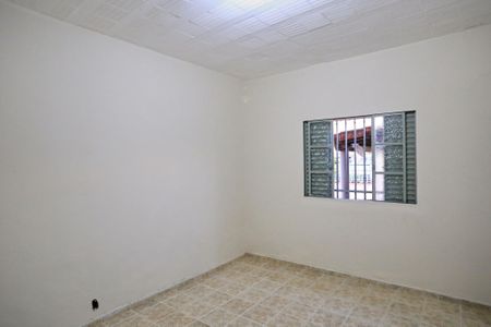 Casa para alugar com 80m², 2 quartos e sem vaga Casa para alugar com 80m², 2 quartos e sem vagaQuarto