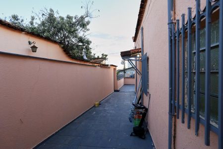 Casa para alugar com 80m², 2 quartos e sem vaga Casa para alugar com 80m², 2 quartos e sem vagaÁrea externa