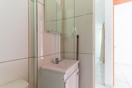 Apartamento para alugar com 50m², 2 quartos e 1 vaga Apartamento para alugar com 50m², 2 quartos e 1 vagaBanheiro