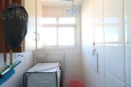 Apartamento para alugar com 67m², 2 quartos e 1 vaga Apartamento para alugar com 67m², 2 quartos e 1 vagaÁrea de Serviço