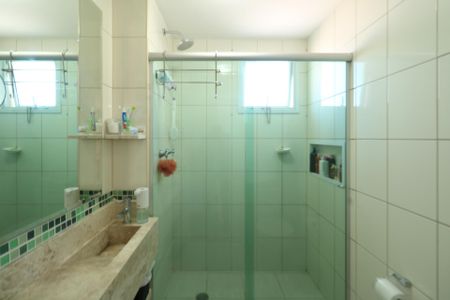 Apartamento para alugar com 67m², 2 quartos e 1 vaga Apartamento para alugar com 67m², 2 quartos e 1 vagaBanheiro
